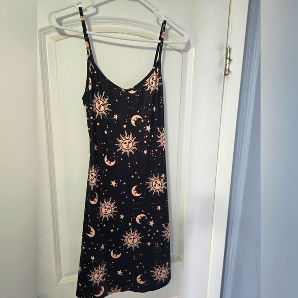 Black Sun and Moon Print Dress - Picture 1 of 1